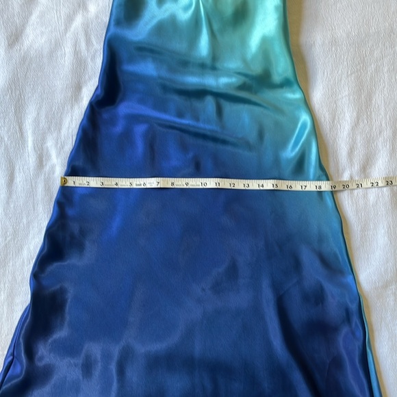 Morgan and Co. Satin Midi Dress - Picture 5 of 13